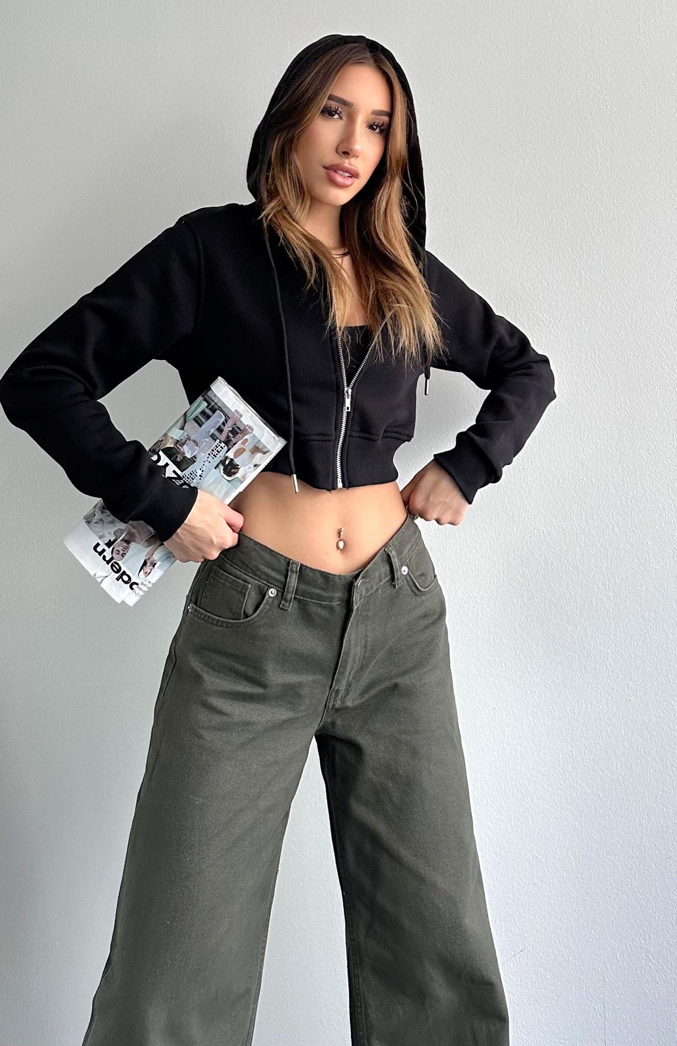 Kısa Fermuarlı Sweatshırt SİYAH