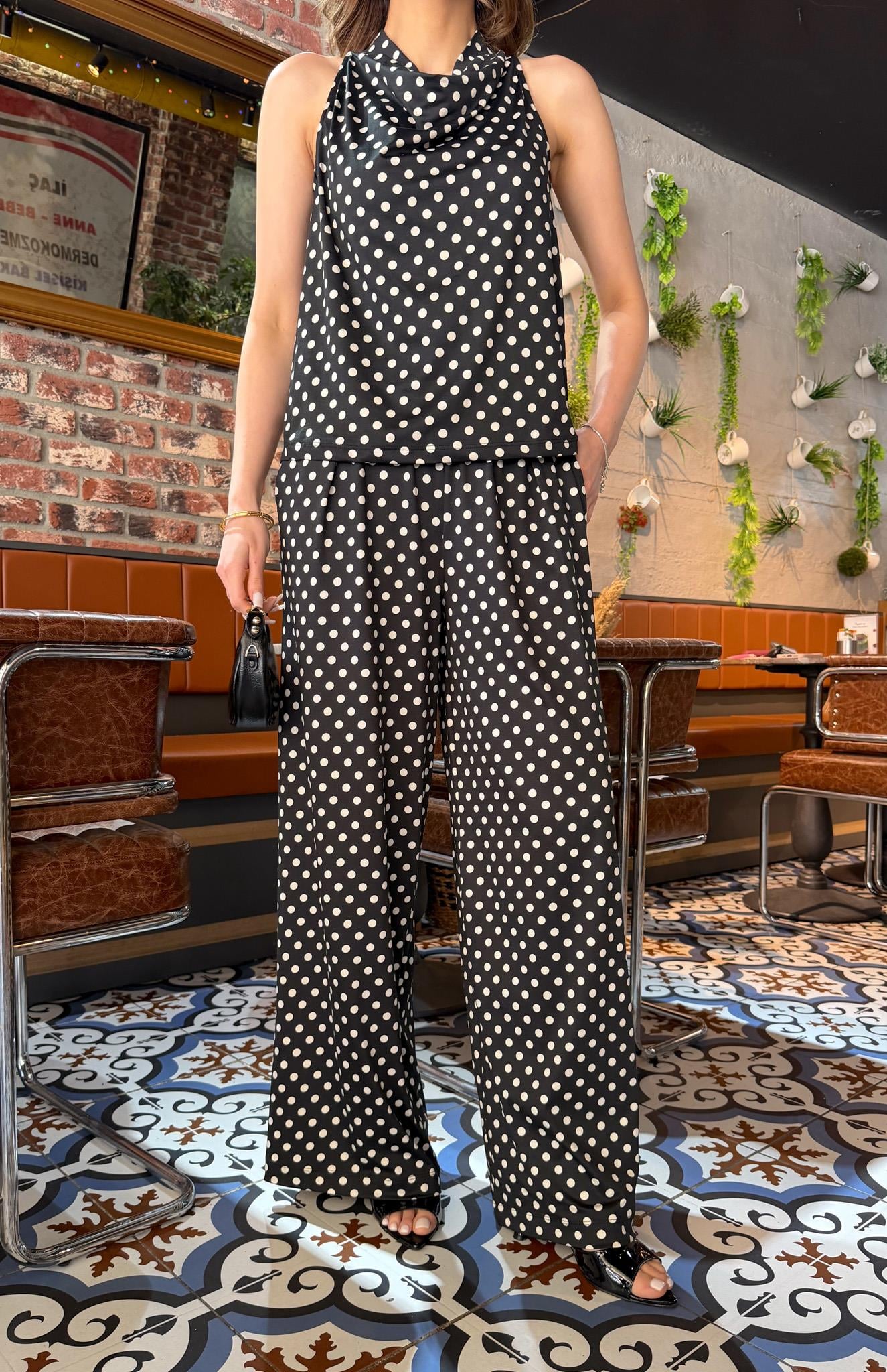 Degaje Yaka Bluz Pantolon Puantiyeli Takım SİYAH