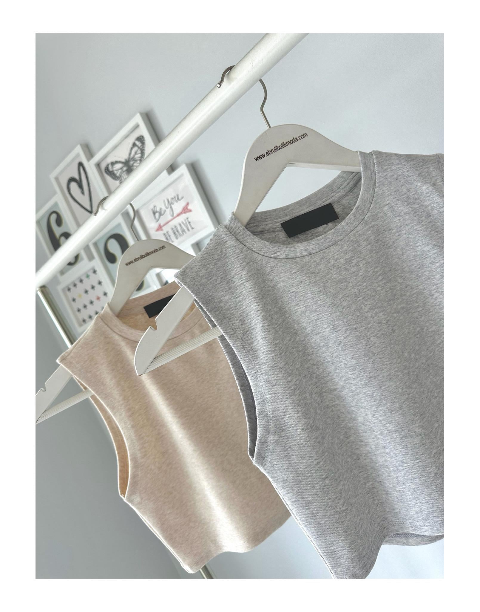 ESNEK CROPTOP