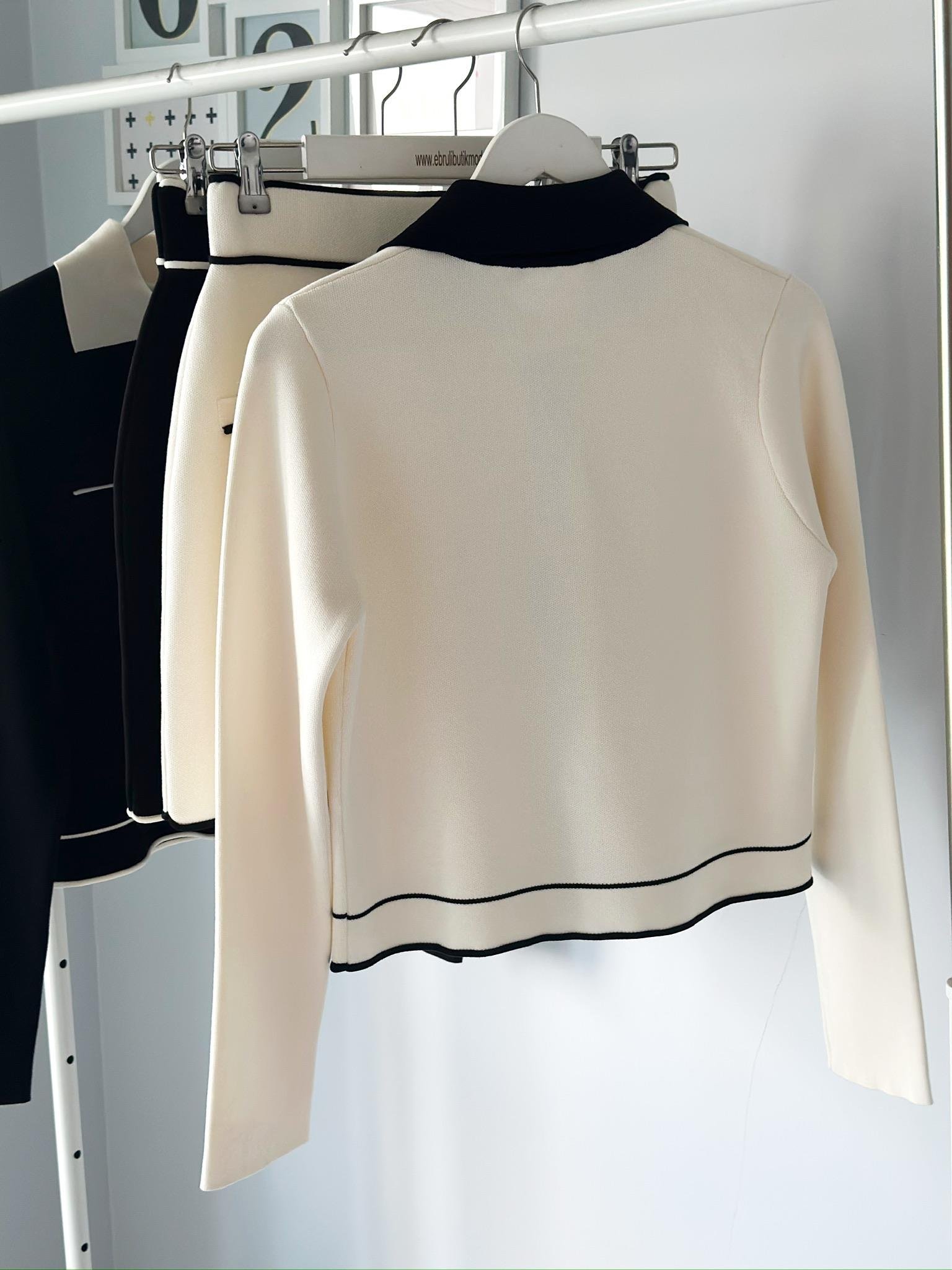 ETEKLİ TRİKO TAKIM