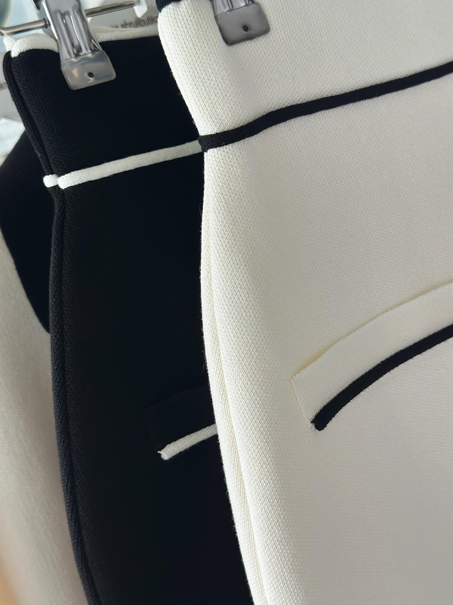 ETEKLİ TRİKO TAKIM