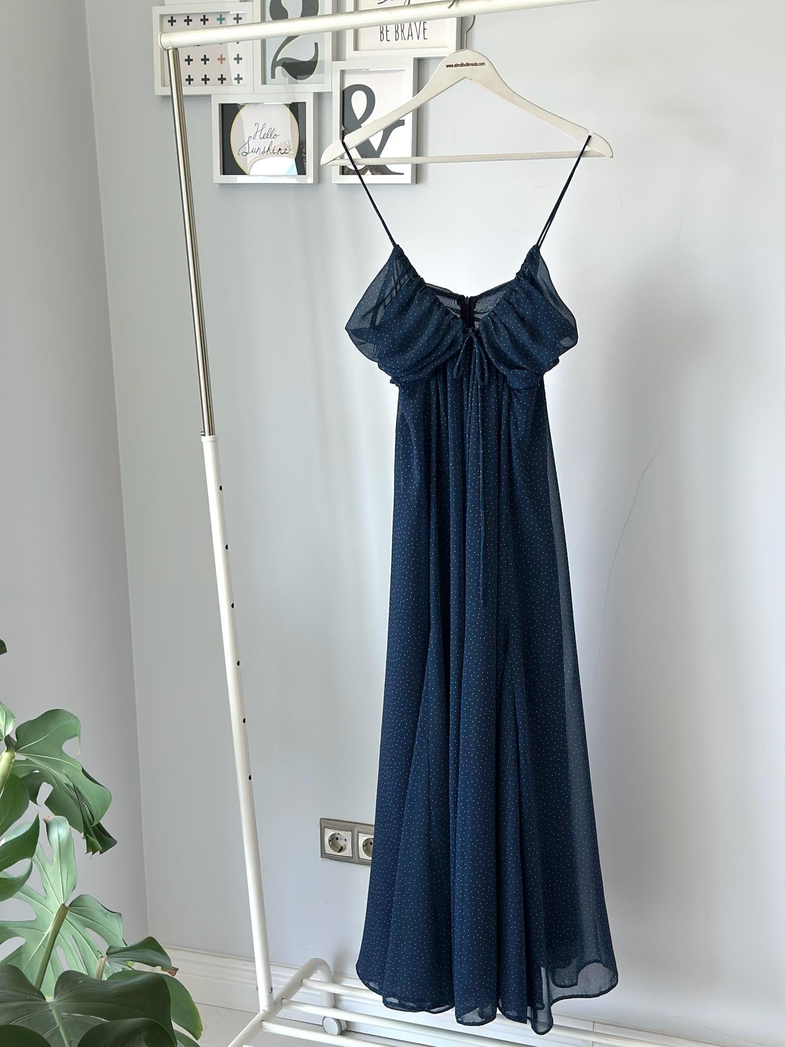 LACİVERT PUANTİYELİ ELBİSE