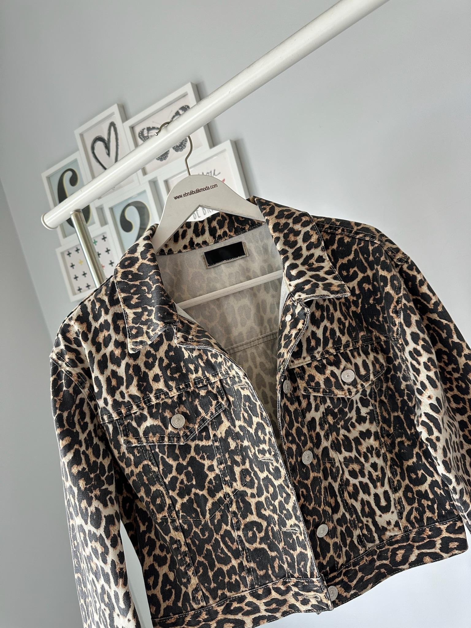 LEOPAR DESEN DENIM CEKET
