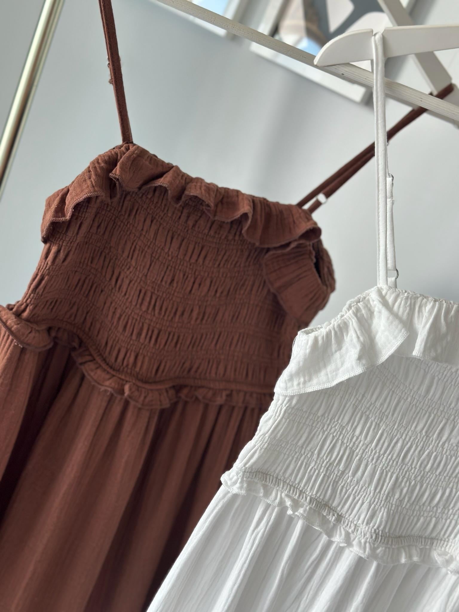 MÜSLİN ASKILI ELBİSE