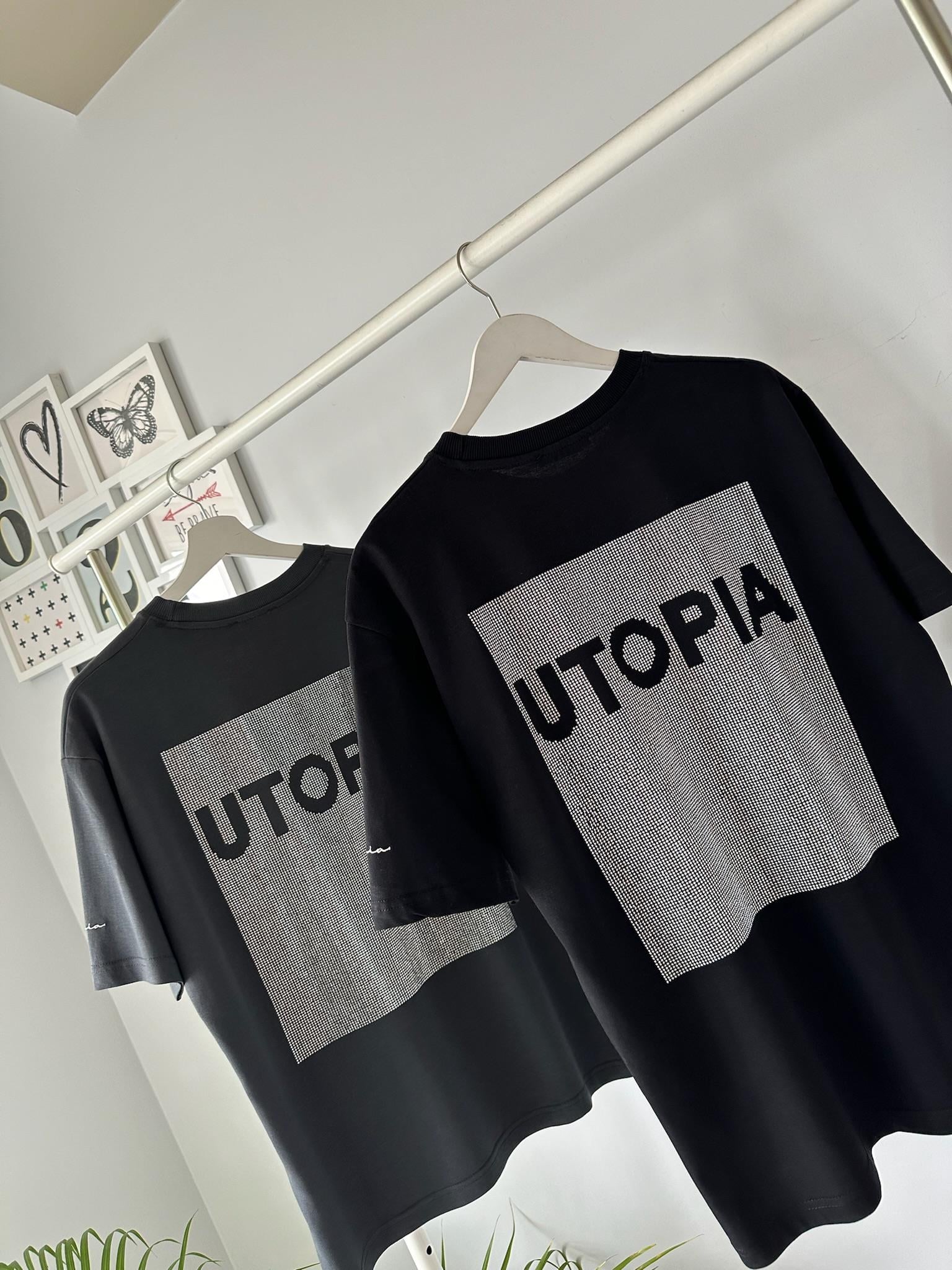 TAŞ BASKI DETAYLI TSHIRT