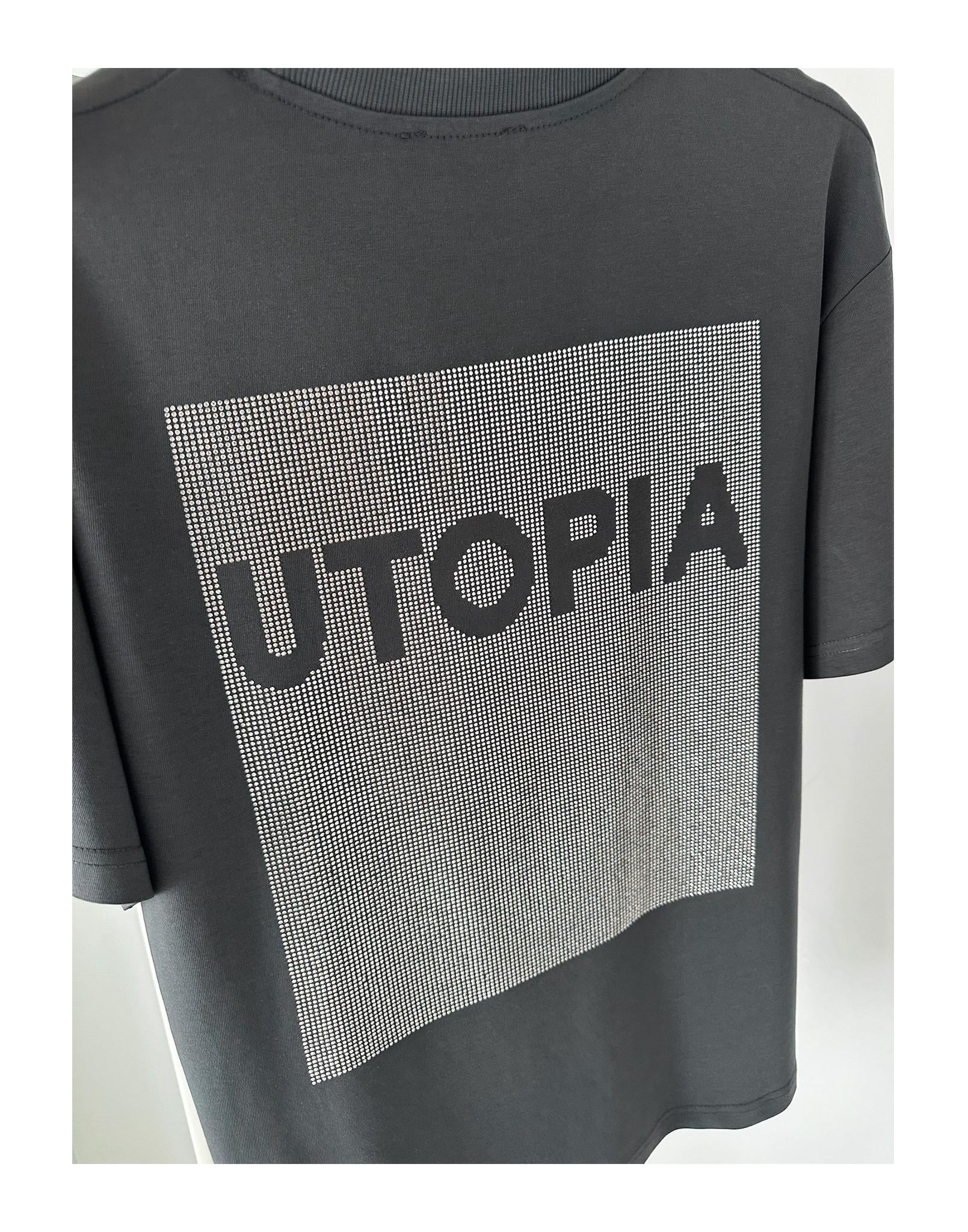 TAŞ BASKI DETAYLI TSHIRT