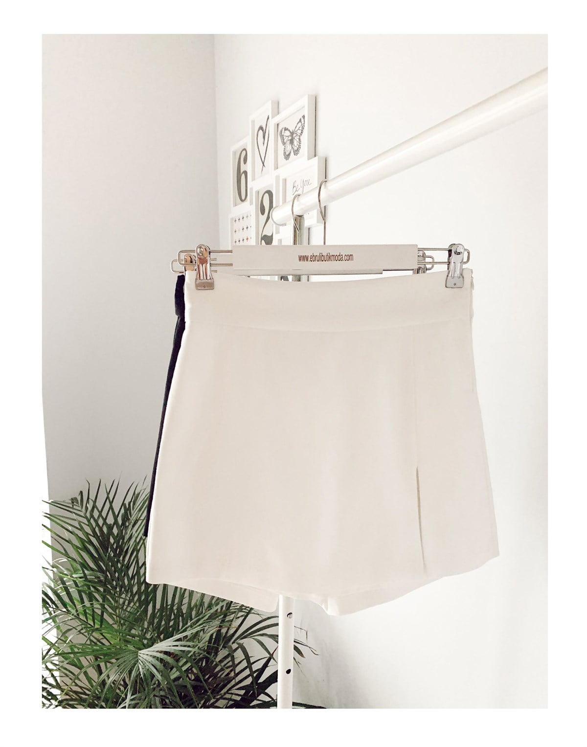 YIRTMAÇLI ŞORT ETEK