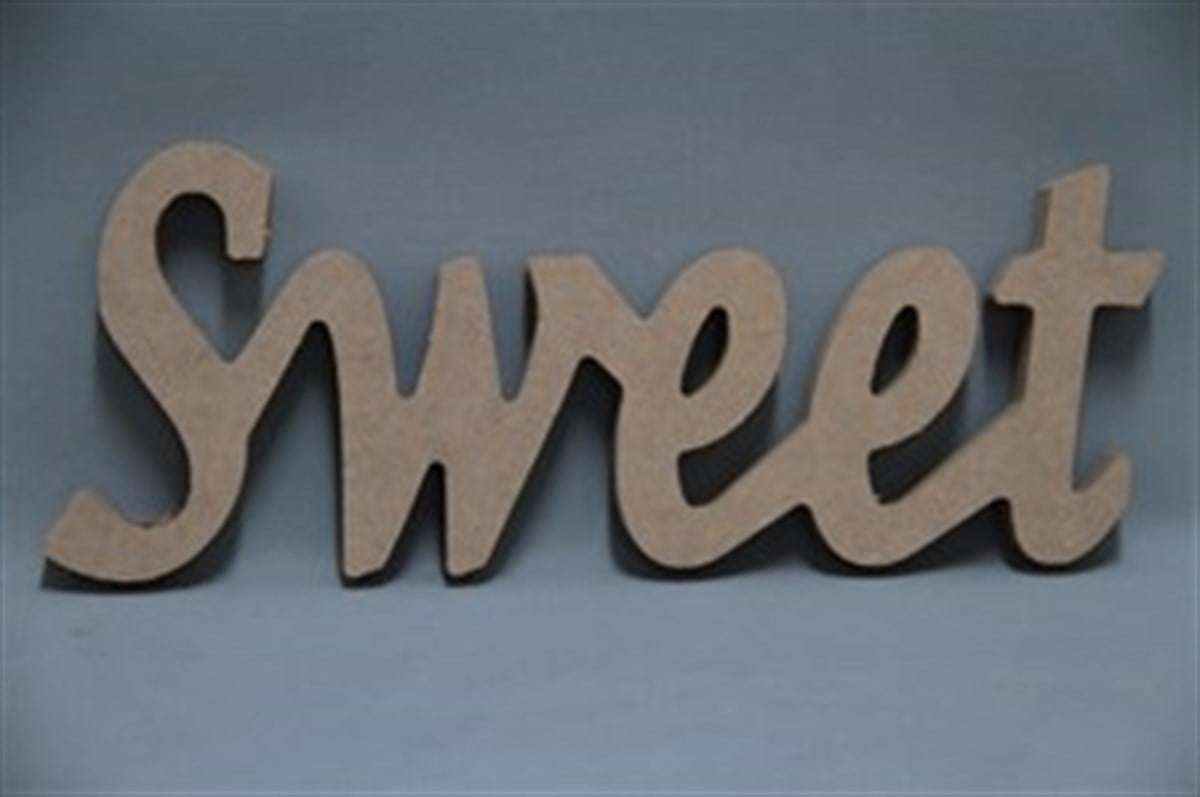 Ahşap Sweet yazısı
