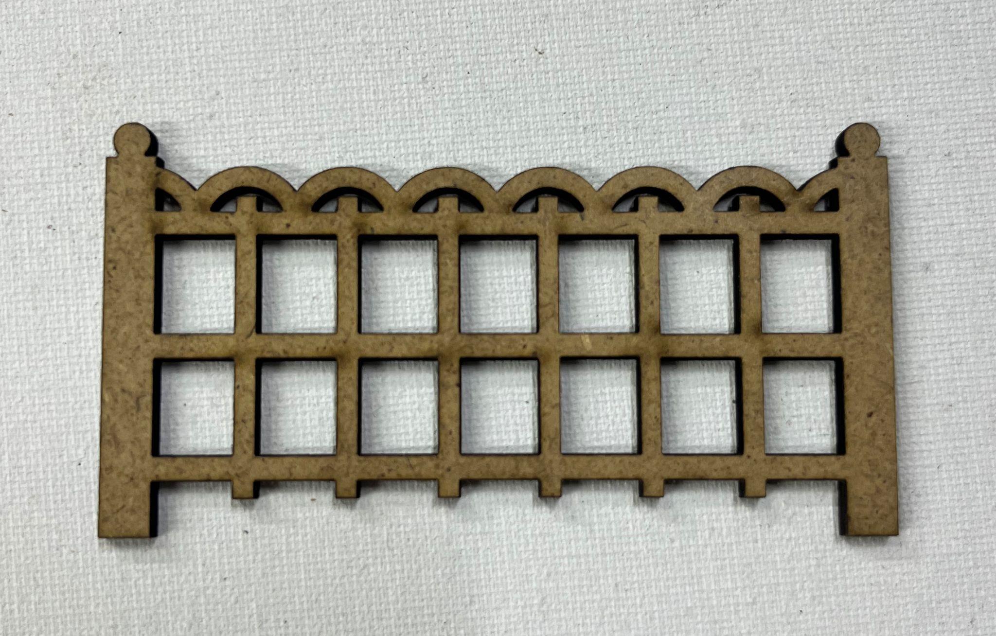 LAZER KESİM ÇİT 8X4,5 CM