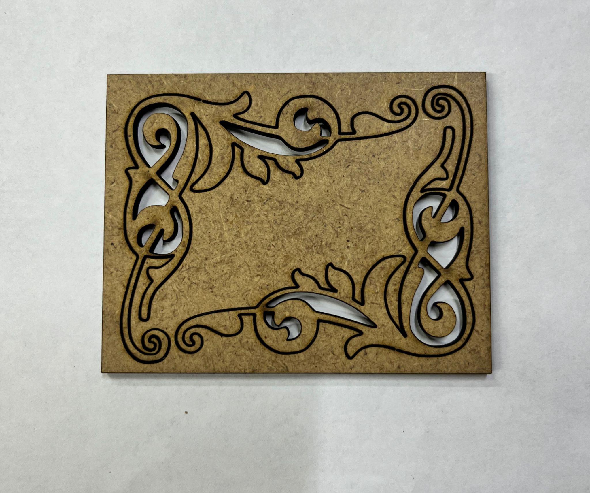 LAZER KESİM DEKORATİF KÖŞE 8X6 CM