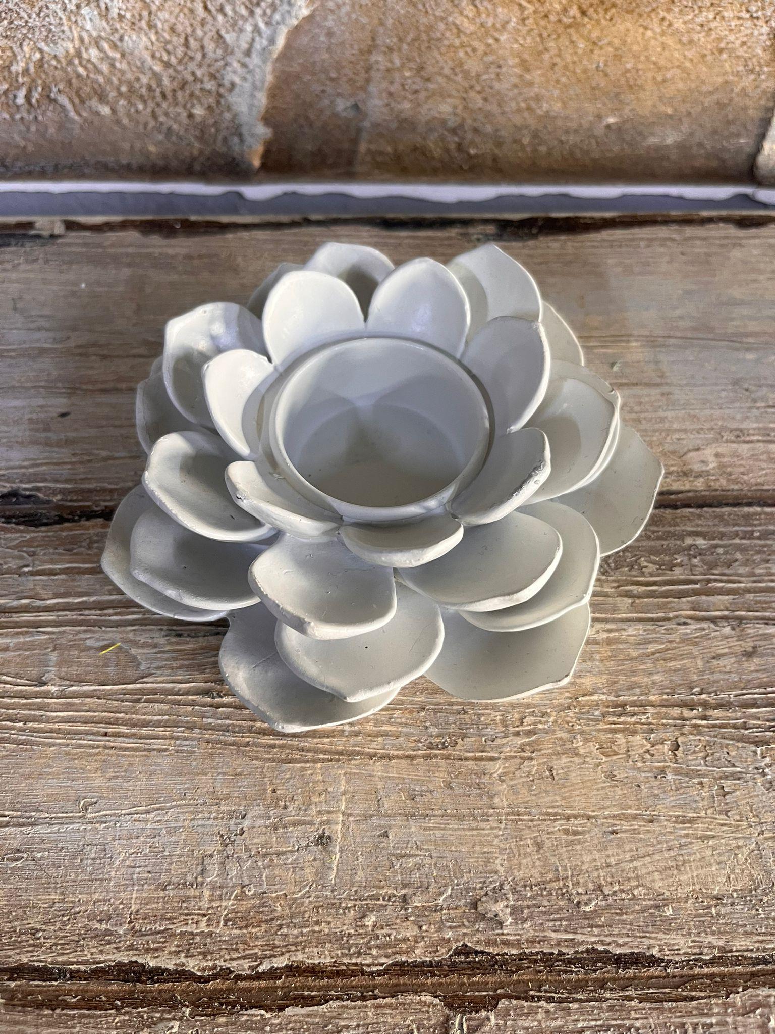 Lotus Mumluk Polyester Obje 13,5 x 13,5 x 5 cm