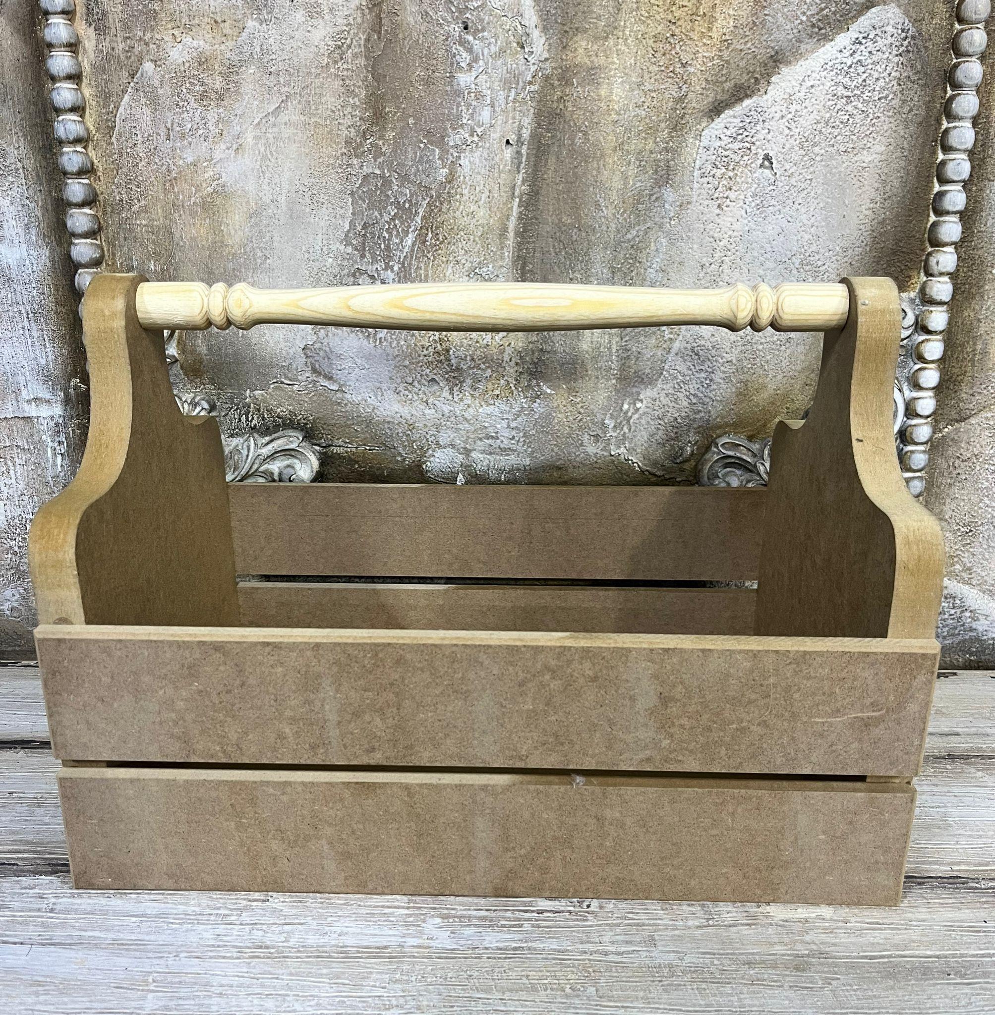 TUTACAKLI AHSAP KUTU 34X24 CM