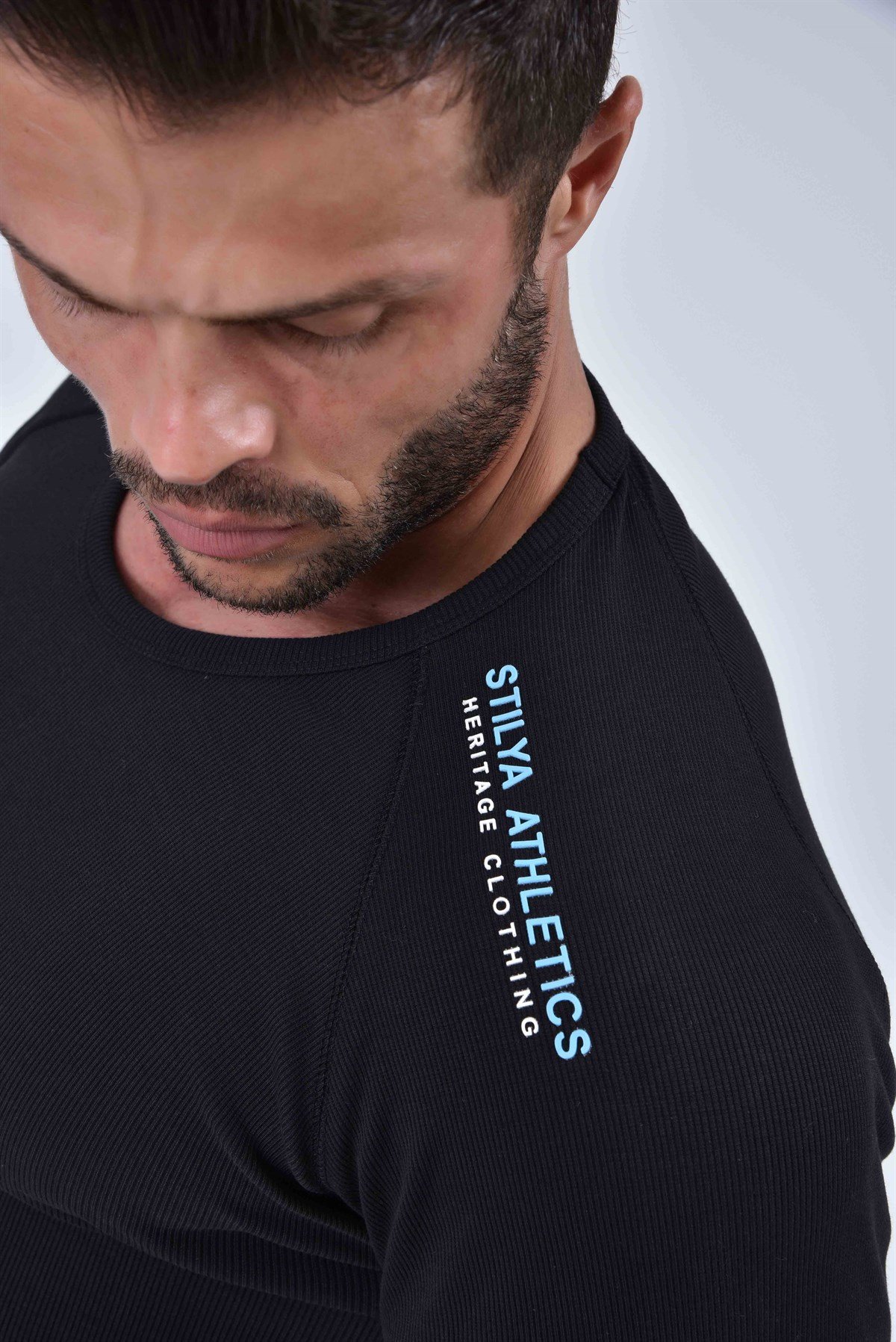 Athletic Sweater 4689