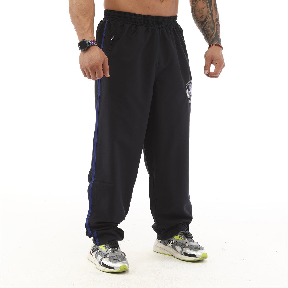 Men's Sweatpants With Zippered Pockets