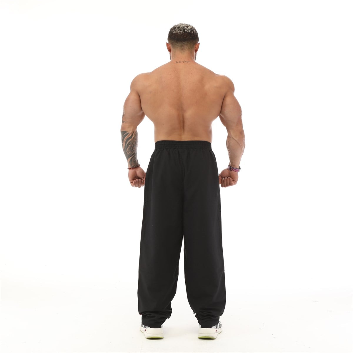 Men's Sweatpants With Zippered Pockets