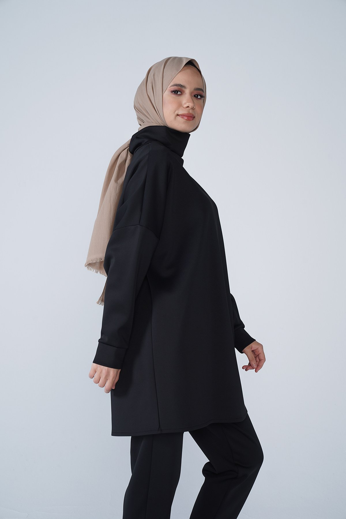 Yüksek Yaka Basic Scuba Tunik Siyah