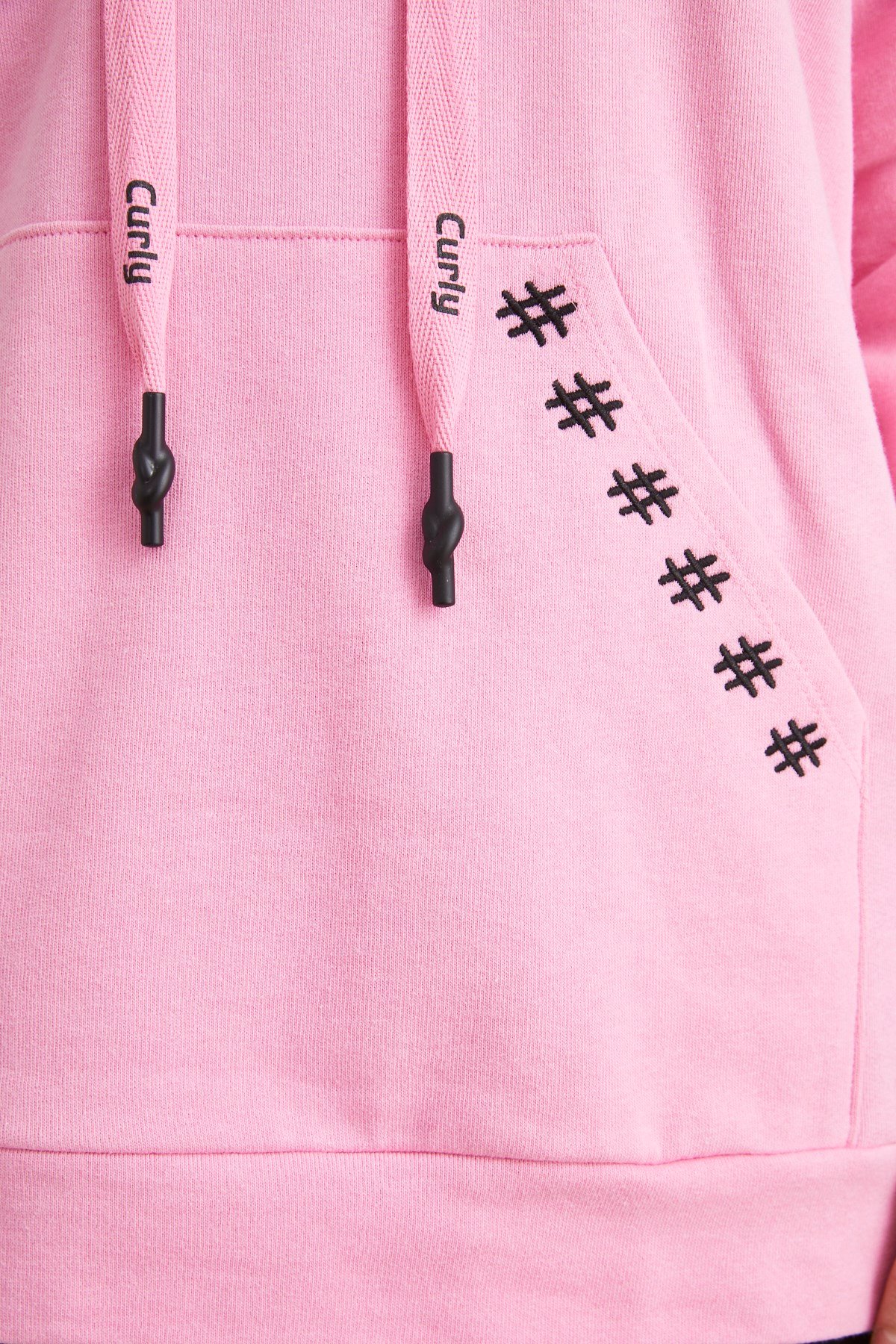 BEYAZ, NAKIŞLI UZUN SWEATSHIRT | curly