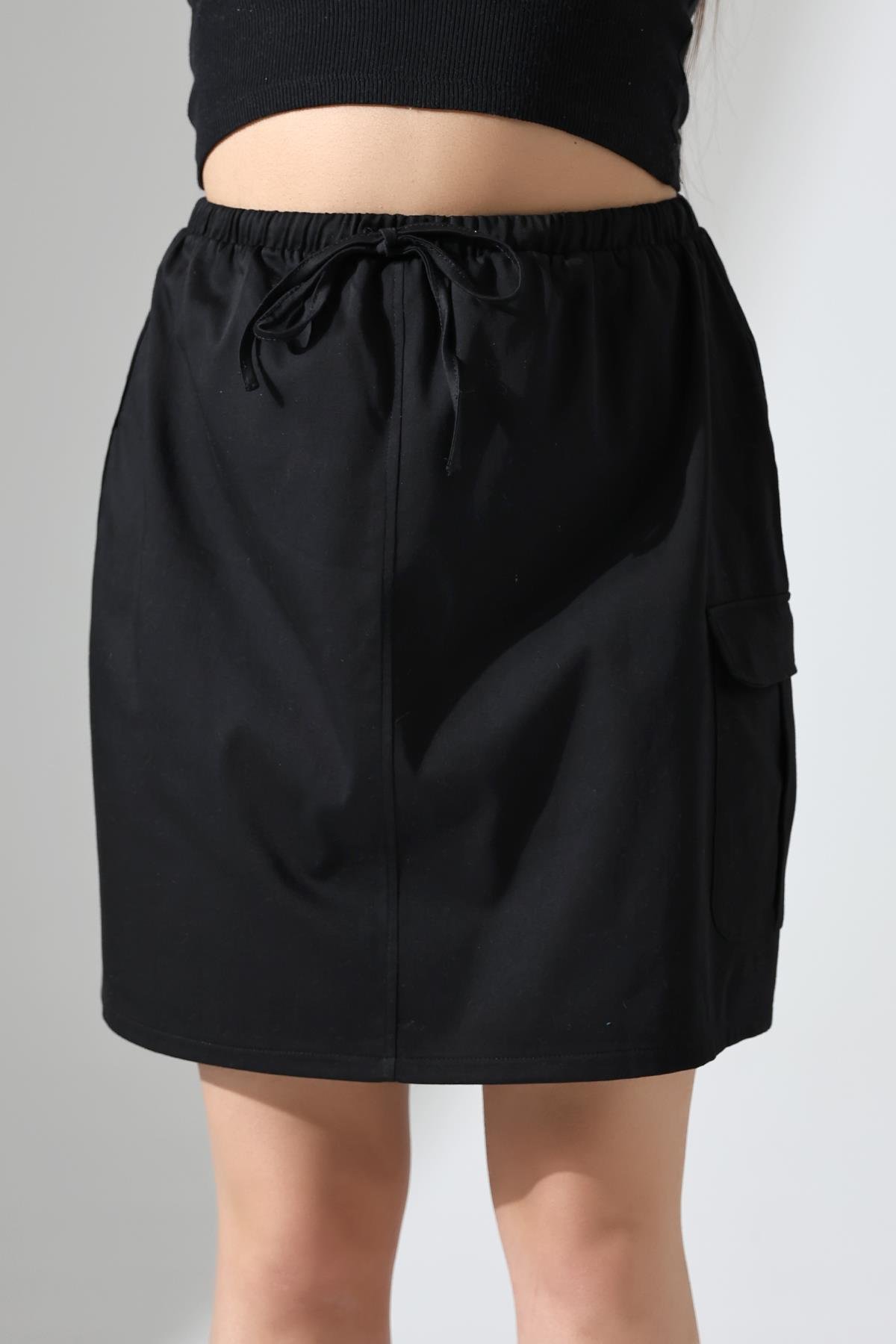 SİYAH MİNİ KARGO ETEK | curly