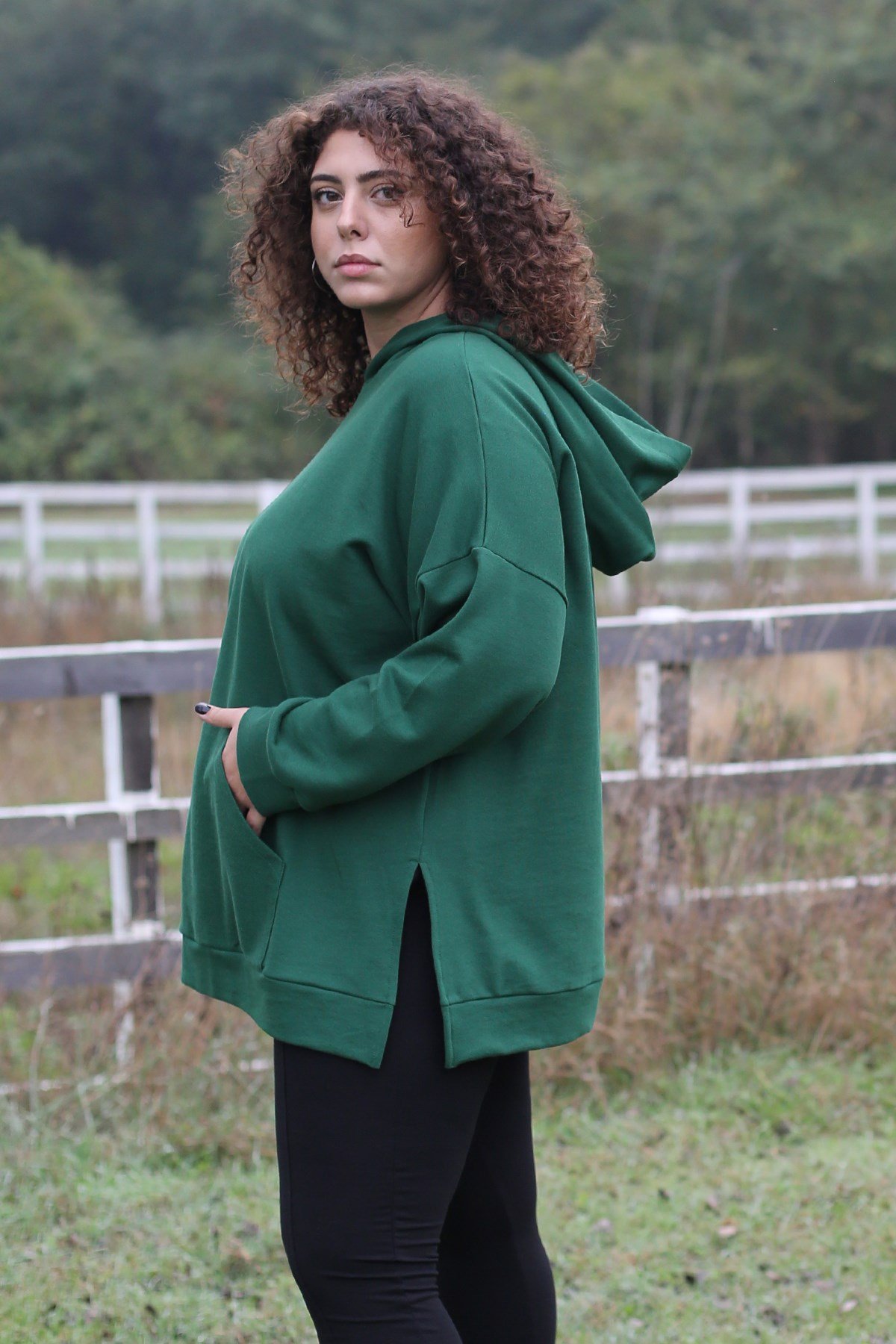 YEŞİL, KANGURU CEPLİ SWEATSHIRT | curly