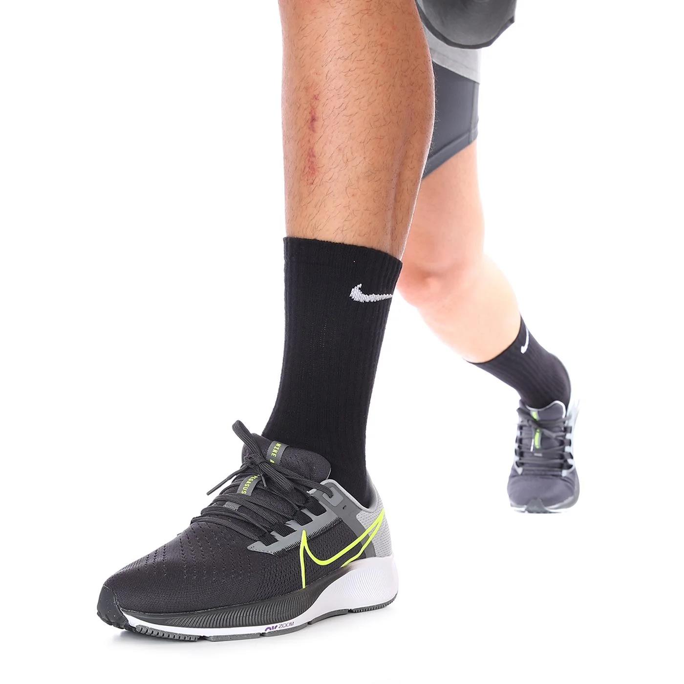 Nike Air Zoom Pegasus 38 Erkek Spor Ayakkabısı CW7356