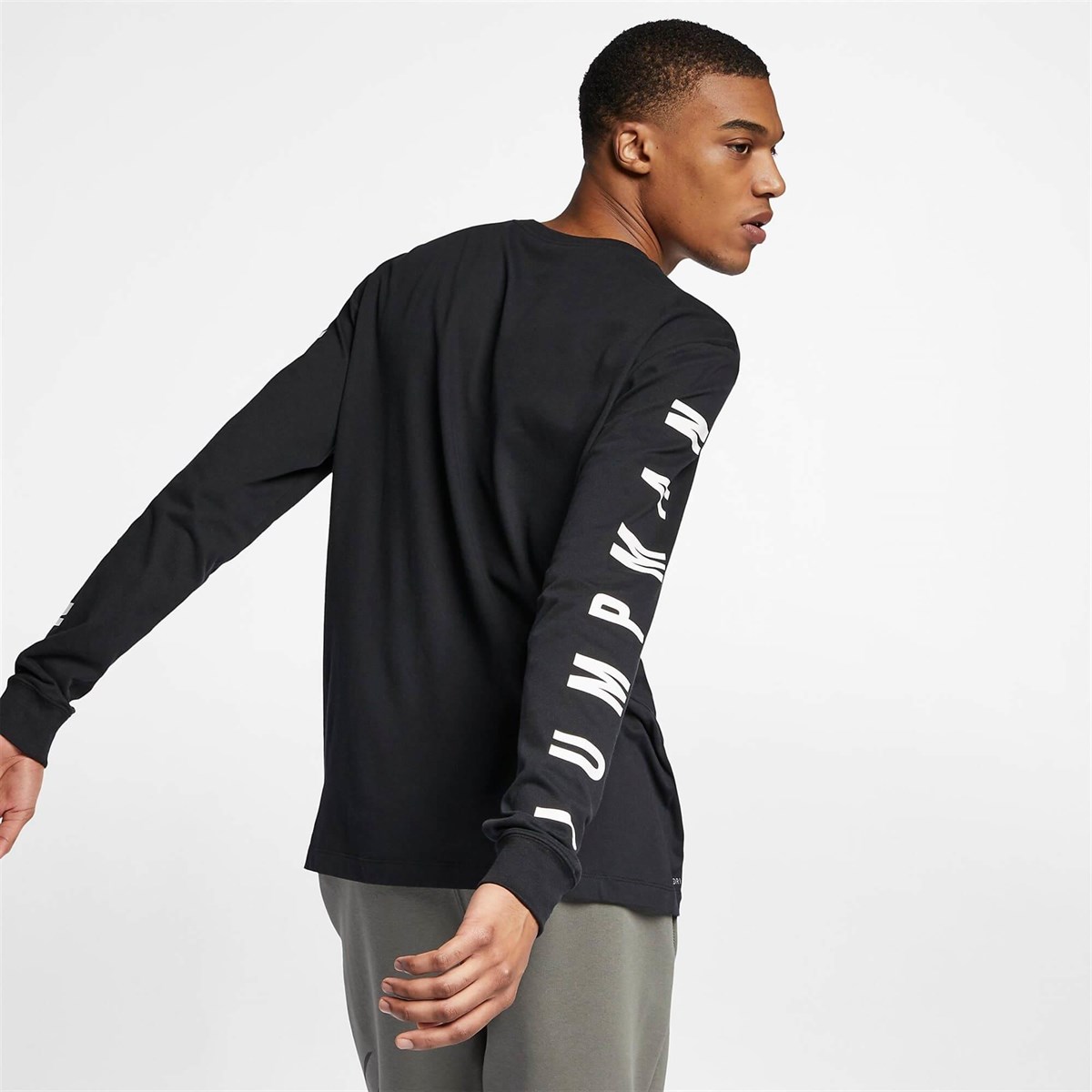 Nike M Jbsk Ls Tee Sp19 Gx1 Erkek Tişört