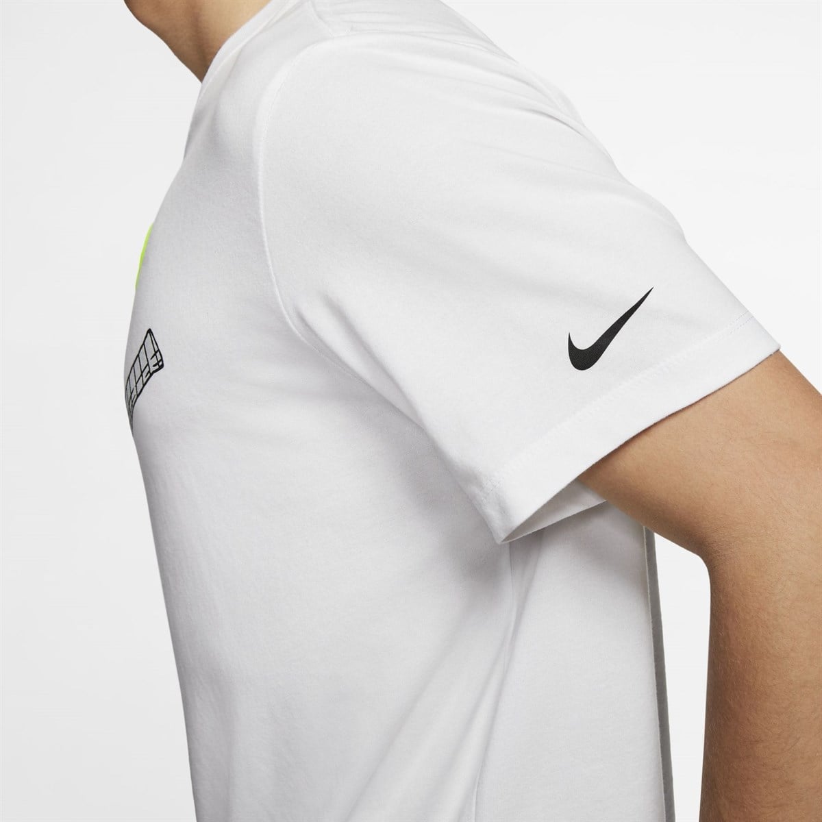 Nike M Nkct Tee Dfct Racquet Gfx Erkek Tişört