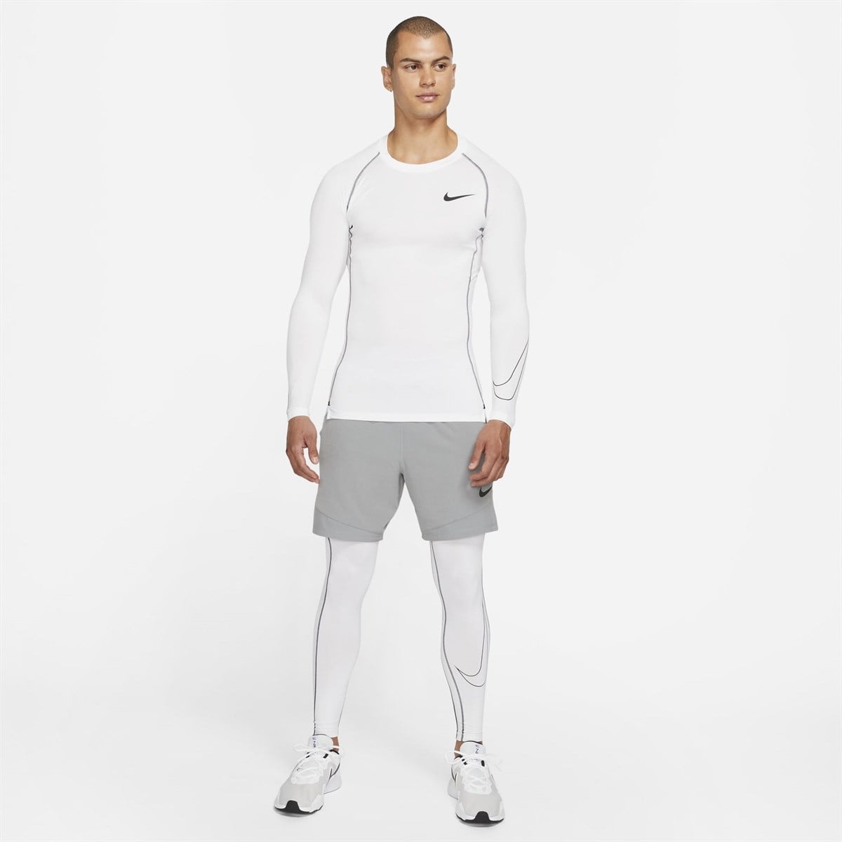 Nike M Np Df Tıght Top Ls Erkek Tişört