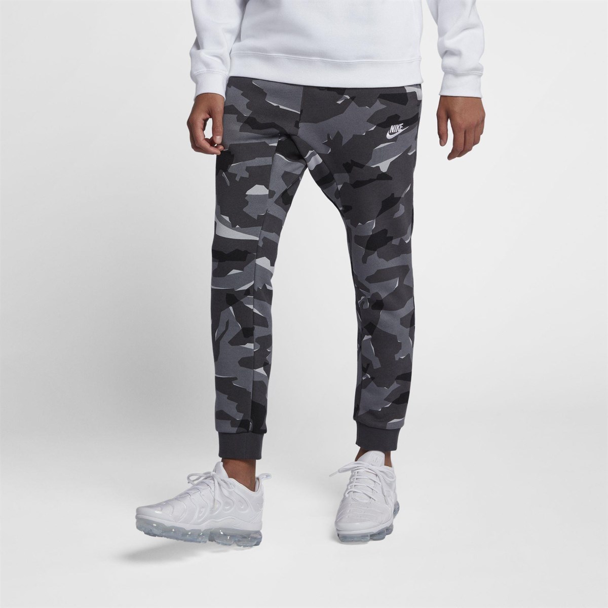 Nike M Nsw Club Camo Jggr Bb Erkek Eşofman Altı