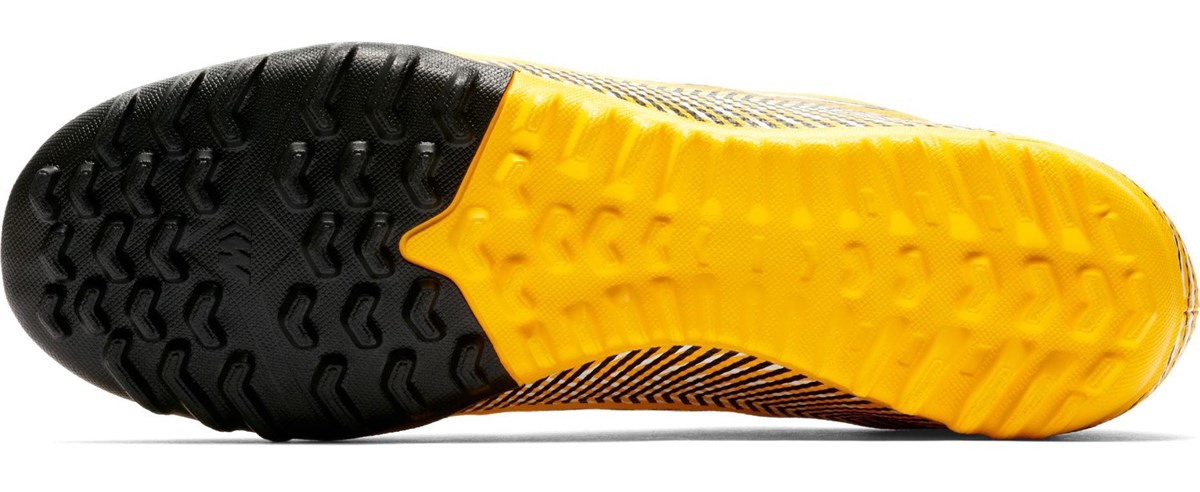 Nike Vapor 12 Academy Nj Erkek Halı Saha