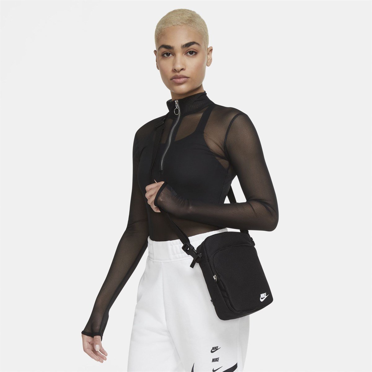 NK HERITAGE CROSSBODY -  FA21