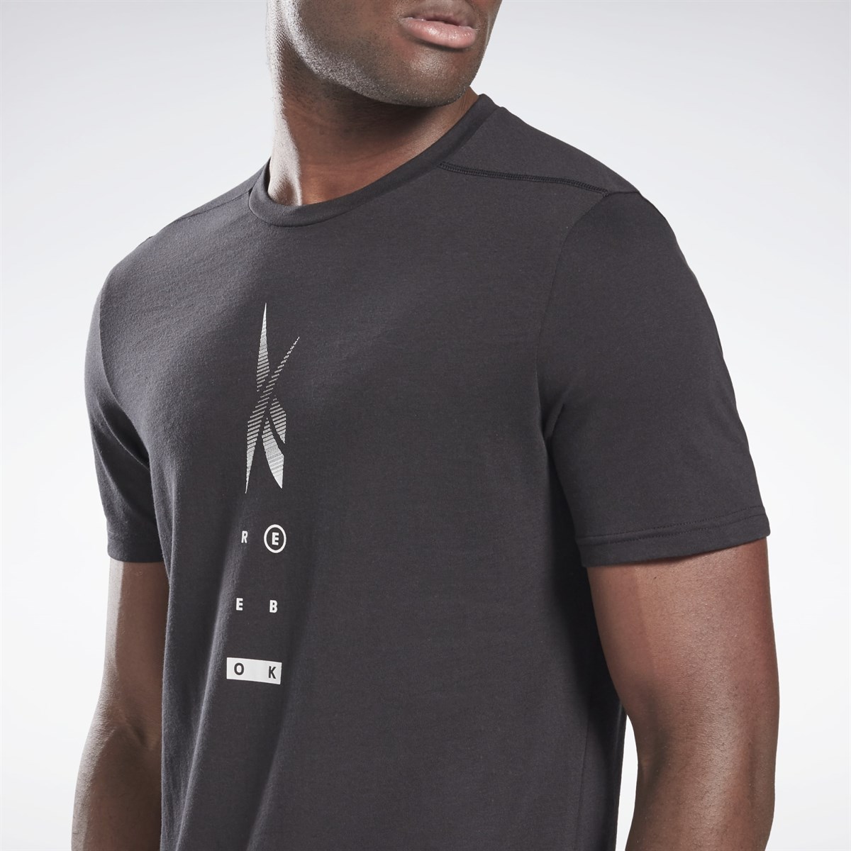 Reebok Ts Speedwick Move Erkek Tişört