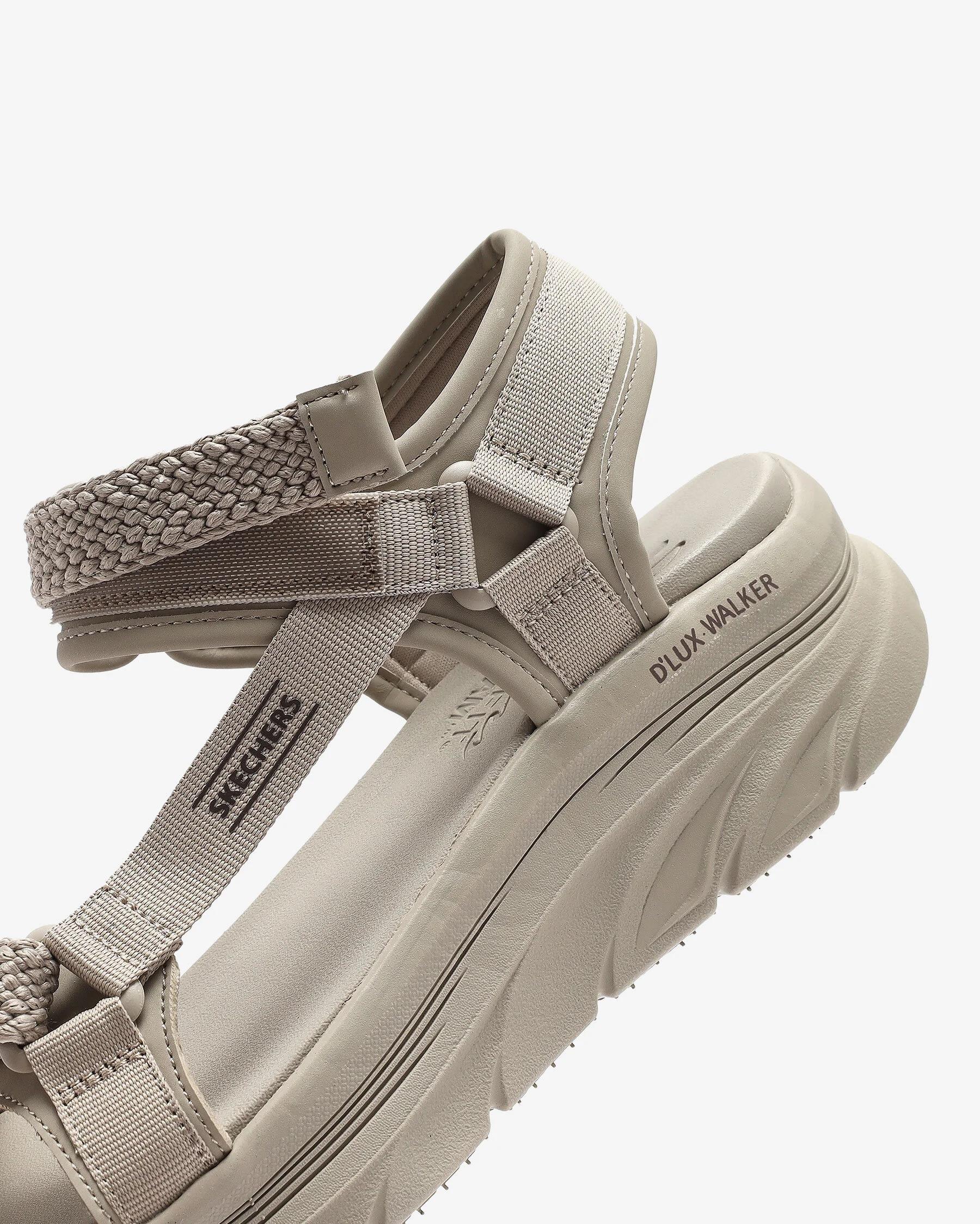 Skechers D'Lux Walker - Pretty Fıeld Kadın Sandalet 119822