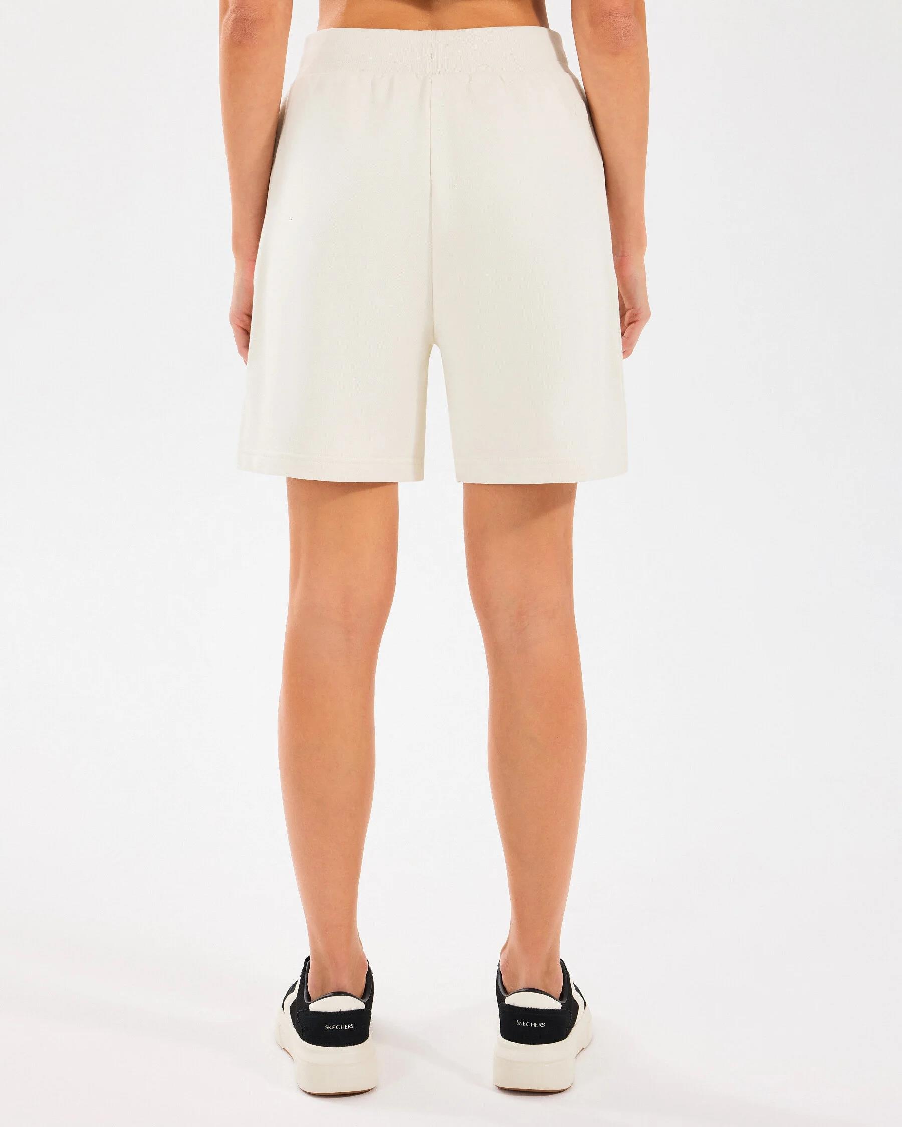 Skechers W Essential 5 Inch Sweatshort Kadın Şort S2510035