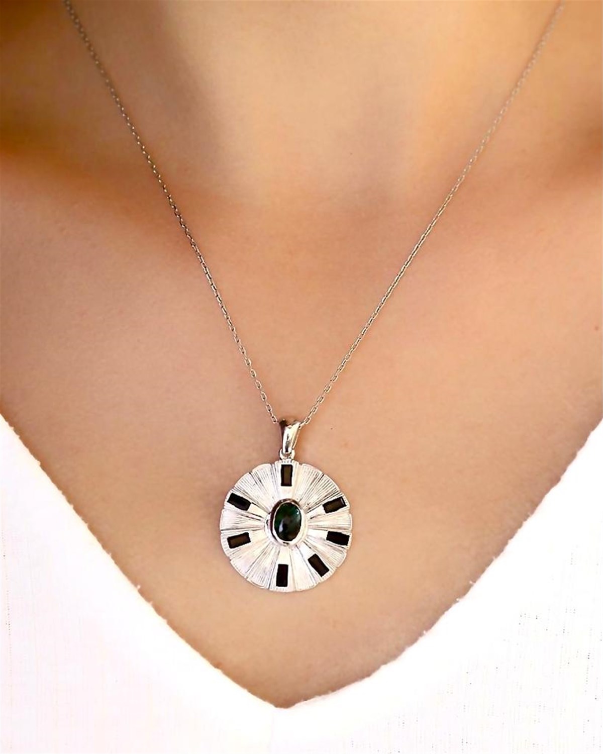 Baget Ve Turmalin Taşlı Kolye