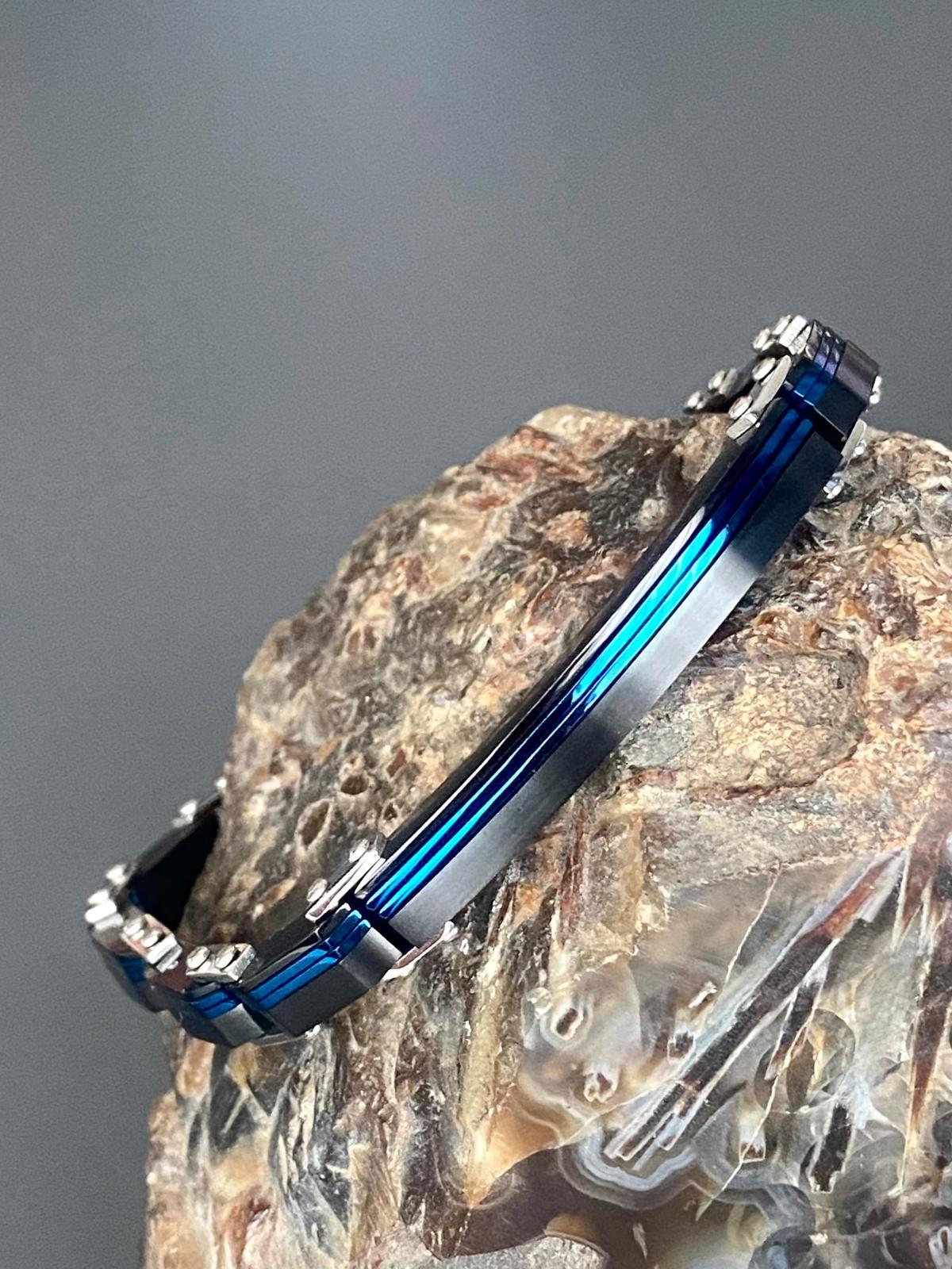 Roberto Bravo Bileklik