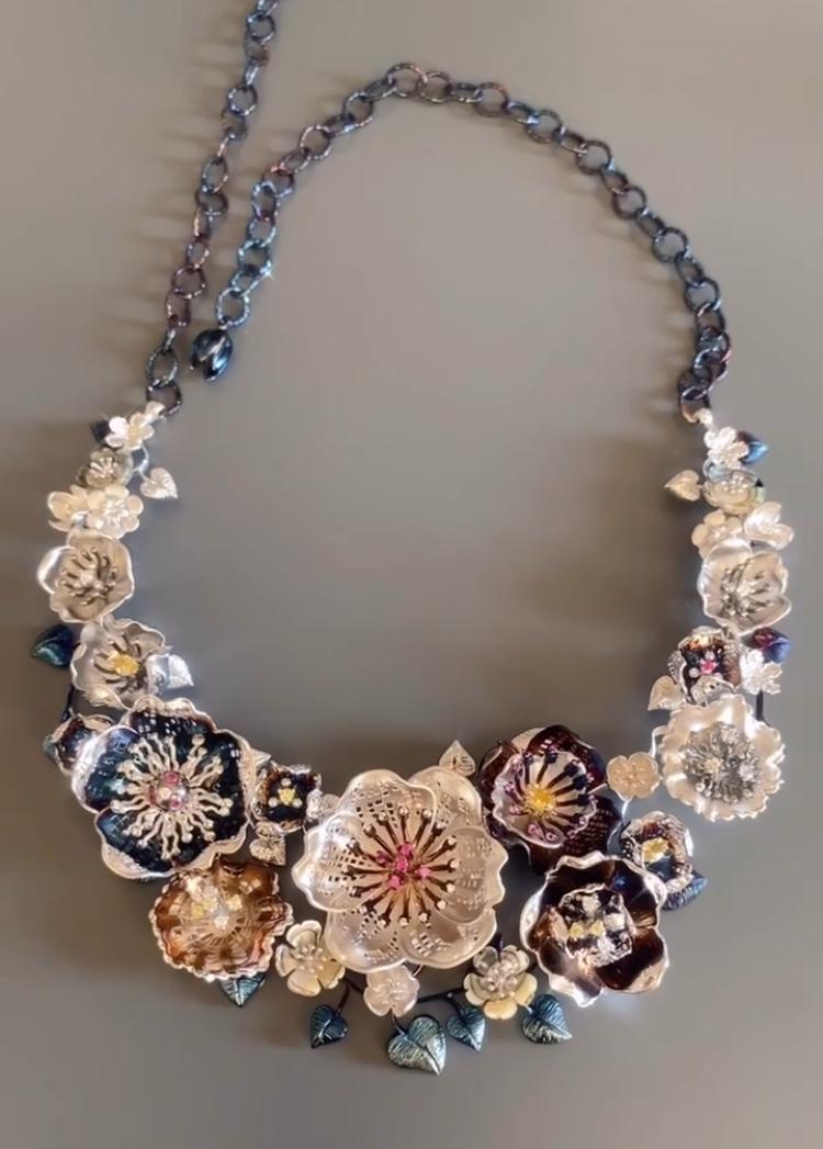 Roberto Çiçek Gerdanlık