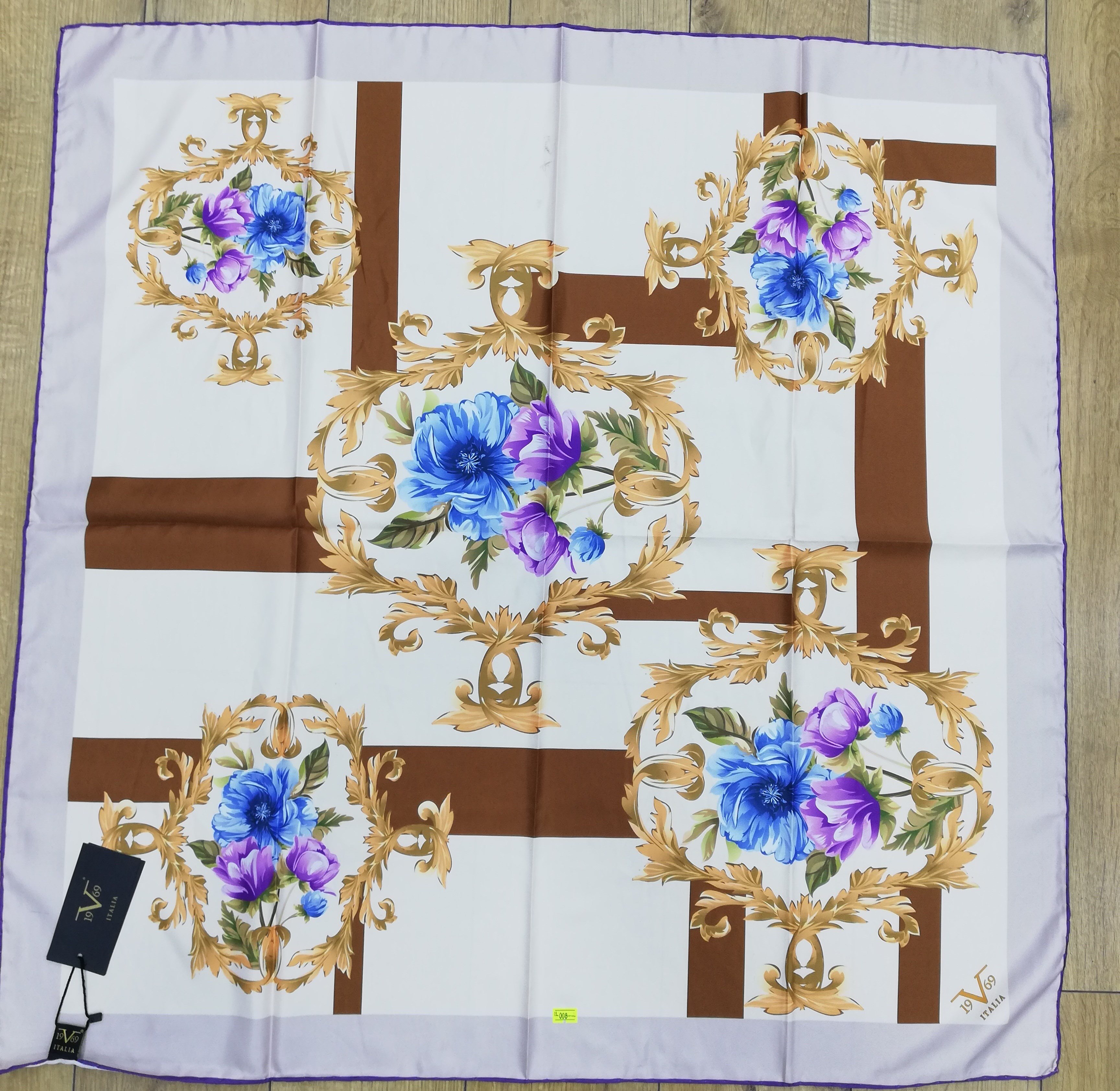 ScarfBarok Çiçek Desen Black Seri Twill Eşarp Askısı ile Birlikte 90x90 cm