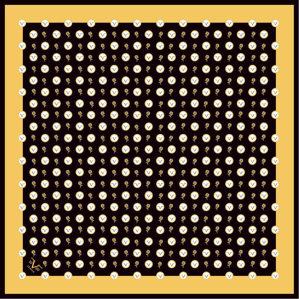 GOLD SERİ EŞARPGeometrik Logolu Desen Gold Seri Twill Eşarp Askısı ile Birlikte 90x90 cm