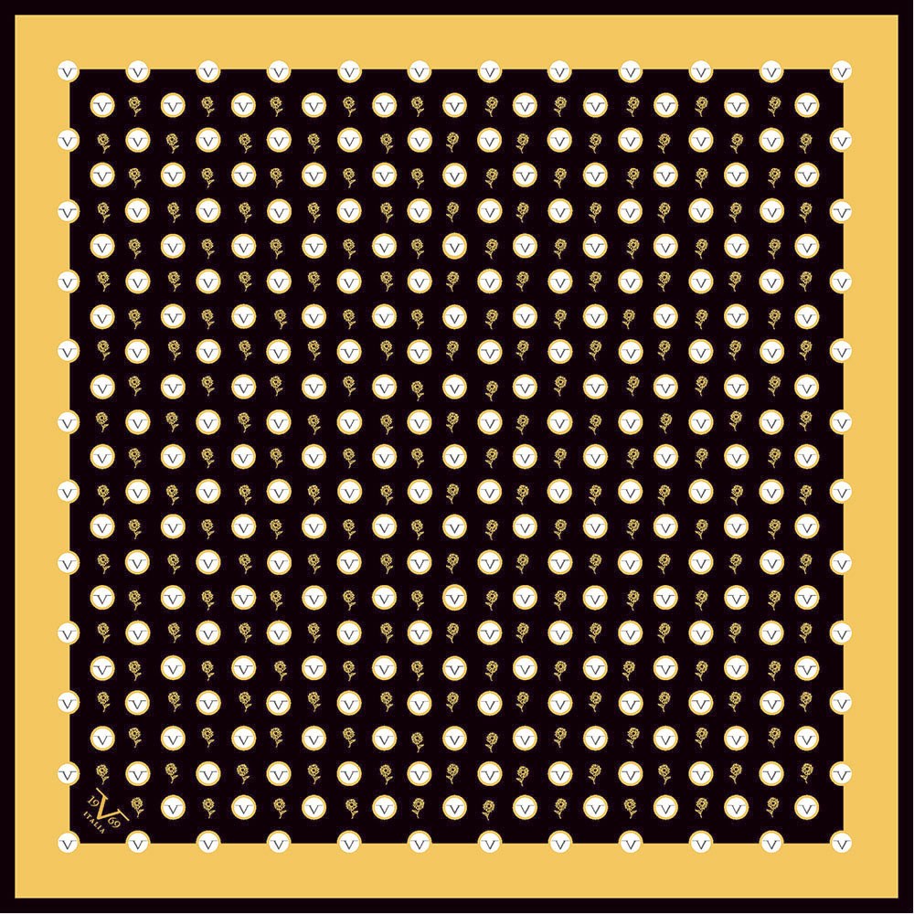 GOLD SERİ EŞARPGeometrik Logolu Desen Gold Seri Twill Eşarp Askısı ile Birlikte 90x90 cm