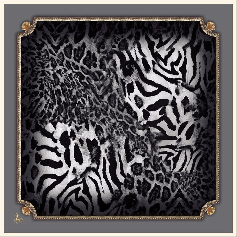 BLACK SERİ EŞARPLeopar Desen Black Seri Twill Eşarp Askısı ile Birlikte 90x90 cm