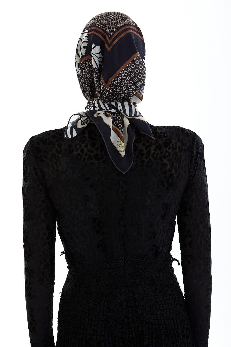 ScarfÇiçekli Desen İtalyan Şifon Seri Eşarp Askısı ile Birlikte 90x90 cm