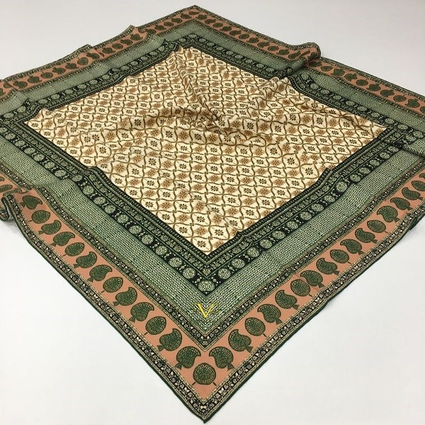 EŞARPDesenli Gold Seri Twill Eşarp Askısı ile Birlikte 90x90 cm