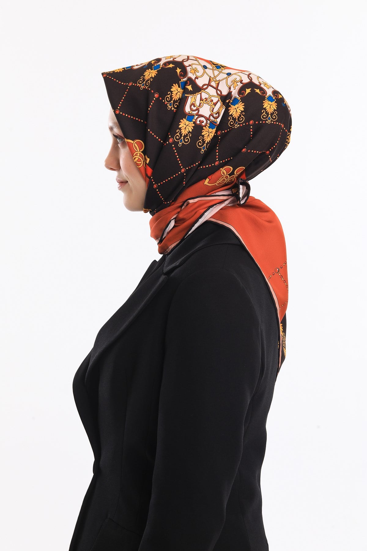 EŞARPZincirli Desen Gold Seri Twill Eşarp Askısı ile Birlikte 90x90 cm