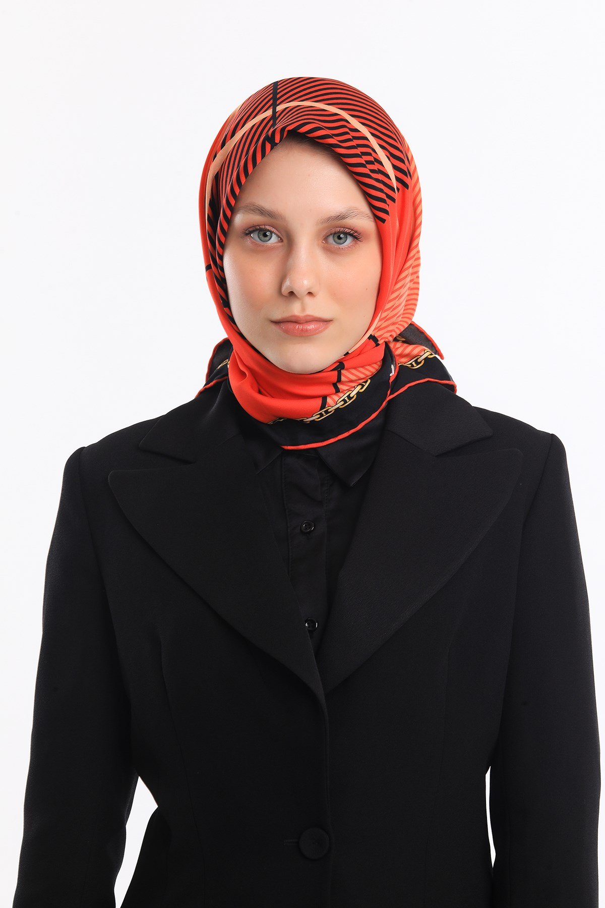 ScarfEkose Desen Gold Seri Twill Eşarp Askısı ile Birlikte 90x90 cm
