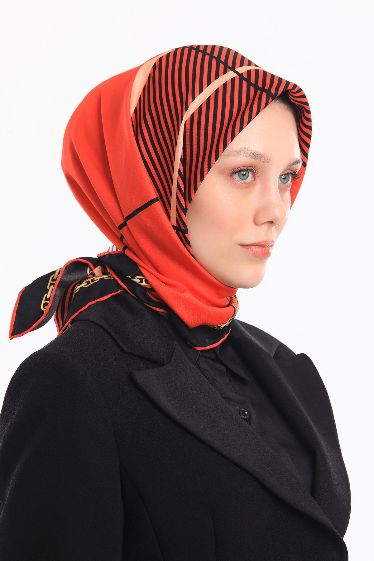 ScarfEkose Desen Gold Seri Twill Eşarp Askısı ile Birlikte 90x90 cm