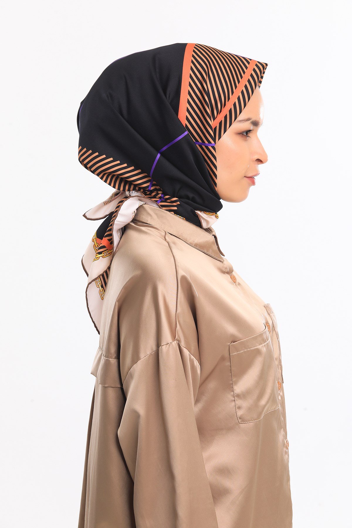 ScarfEkose Desen Gold Seri Twill Eşarp Askısı ile Birlikte 90x90 cm