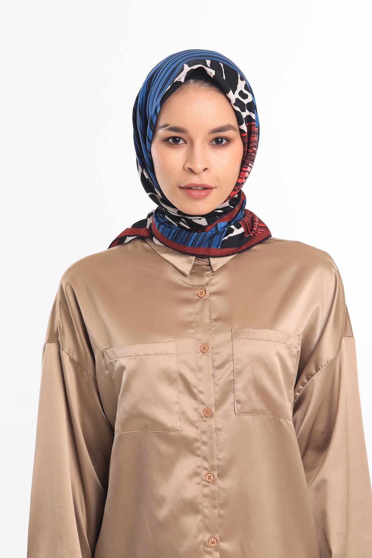 EŞARPLeopar Desen Gold Seri Twill Eşarp Askısı ile Birlikte 90x90 cm