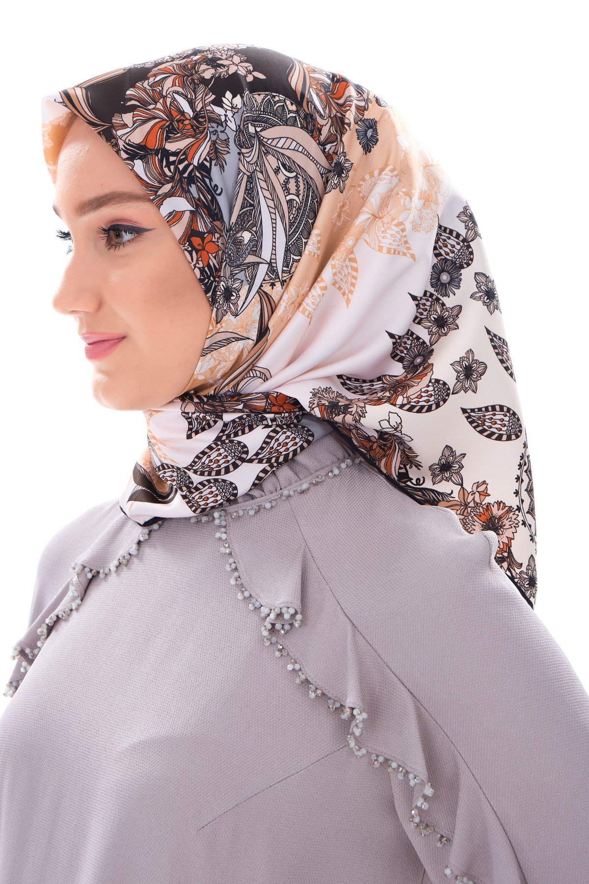 EŞARPEtro Desen Gold Seri Twill Eşarp Askısı ile Birlikte 90x90 cm