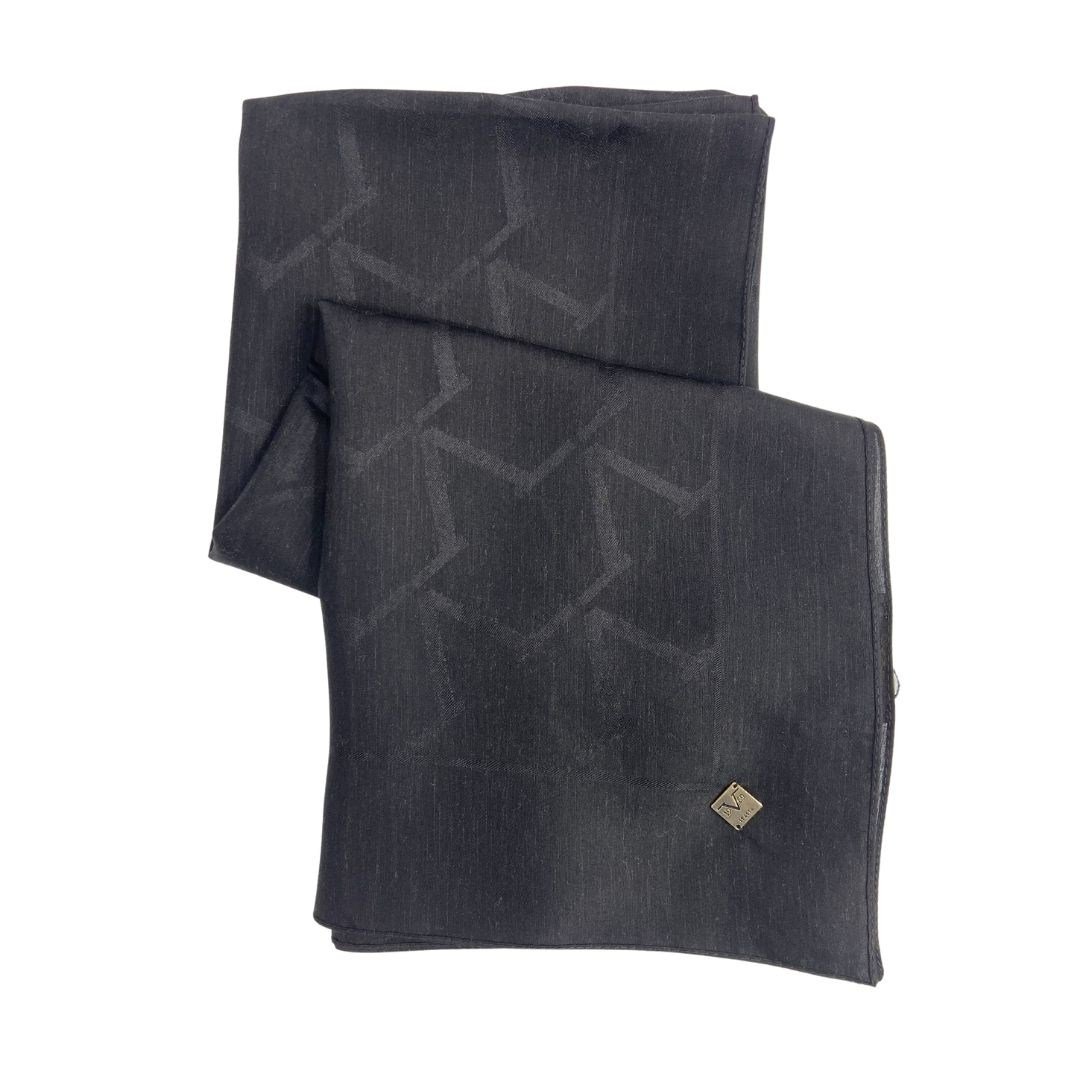 EŞARPDüz Renk Jakarlı Yün Seri Eşarp Askısı ile Birlikte 120x120 cm