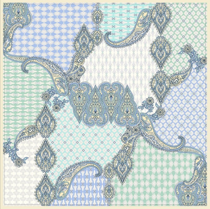EŞARPDesenli İtalyan Şifon Eşarp Askısı ile Birlikte 110x110 cm